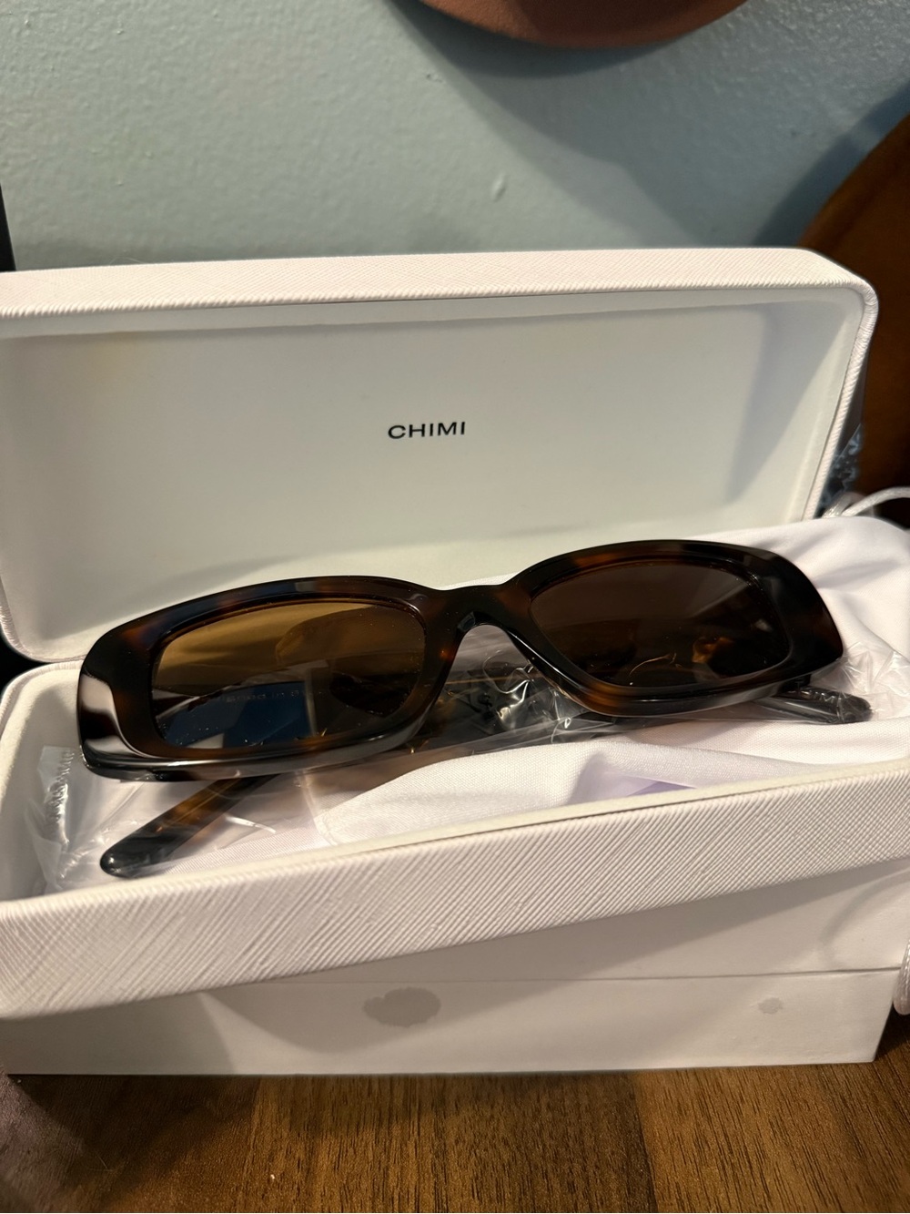 CHIMI Women's Tortoiseshell Rectangle Sunglasses - Brown